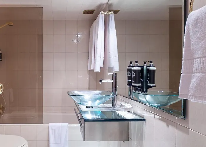 Bed & Breakfast Quinta Do Cavaco - Alojamentos & Eventos