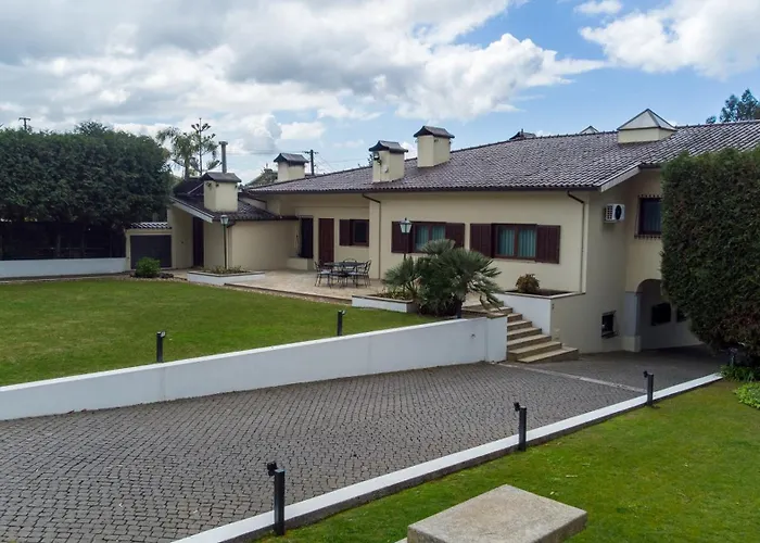 Bed & Breakfast Quinta Do Cavaco - Alojamentos & Eventos *