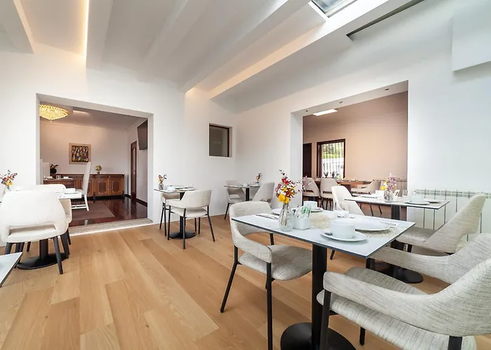 Couette-café Quinta Do Cavaco - Alojamentos & Eventos Santa Maria da Feira